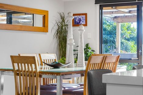 Photo of property in 96 Panorama Drive, Welcome Bay, Tauranga, 3175