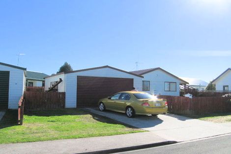 Photo of property in 1a Penney Green, Nawton, Hamilton, 3200