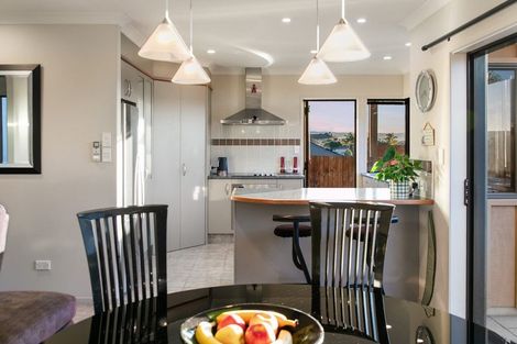 Photo of property in 6 Amarillo Place, Ohauiti, Tauranga, 3112