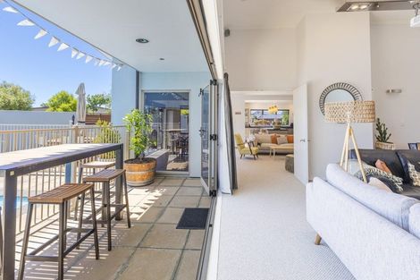 Photo of property in 35 Pinotage Drive, Greenmeadows, Napier, 4112