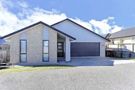 Photo of property in 15 Richardson Road, Omokoroa, 3114