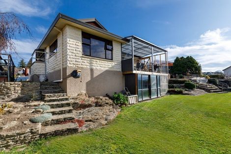 Photo of property in 10 O'neill Crescent, Bridge Hill, Alexandra, 9320