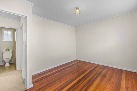 Photo of property in 3/222 Edmonton Road, Te Atatu South, Auckland, 0610