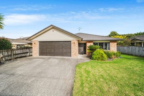 Photo of property in 27 Willowgrange Place, Pukekohe, 2120