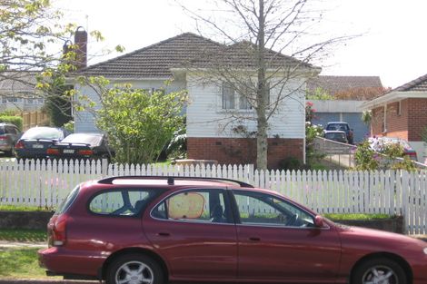 Photo of property in 35 Arawa Street, New Lynn, Auckland, 0600