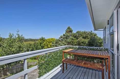 Photo of property in 39 Raumati Crescent, Onerahi, Whangarei, 0110