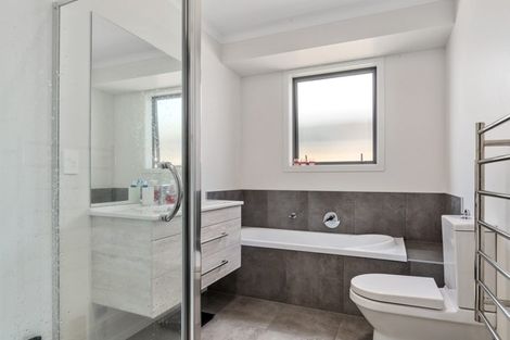 Photo of property in 32 Cheese Factory Lane, Brookfield, Tauranga, 3110