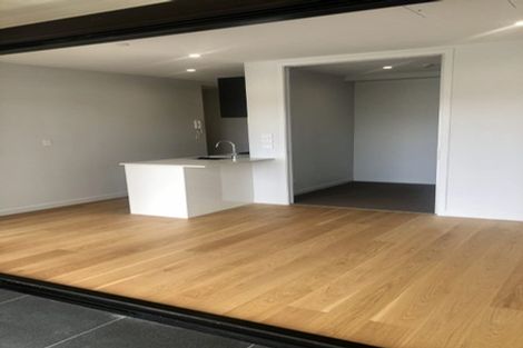 Photo of property in Frank Sargeson Apts, 202/74 Anzac Street, Takapuna, Auckland, 0622