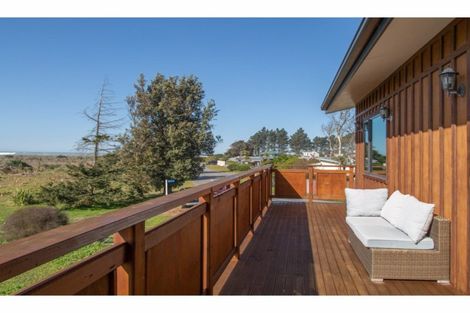 Photo of property in 60 Grierson Avenue, Amberley, 7481