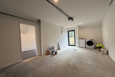 Photo of property in 2/102 Edinburgh Street, Pukekohe, 2120