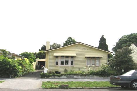 Photo of property in 24 Maranui Avenue, Point Chevalier, Auckland, 1022