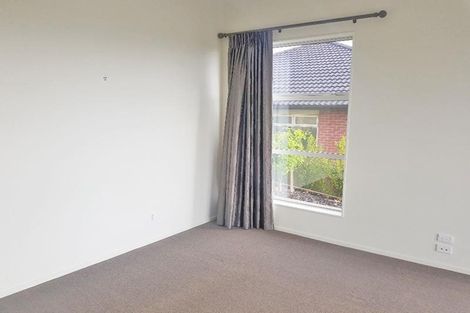 Photo of property in 12 Butler Stoney Crescent, Silverdale, 0932