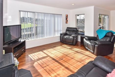 Photo of property in 35 Ridgeway Road, Pukekohe, 2120