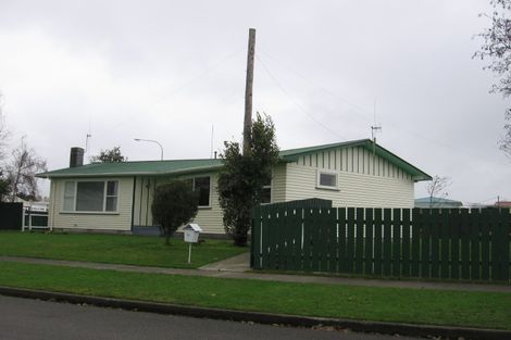 Photo of property in 1 Karamea Crescent, Kelvin Grove, Palmerston North, 4414
