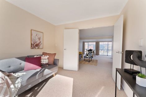 Photo of property in Rangeview Villas, 4/9 Fuller Close, Levin, 5510