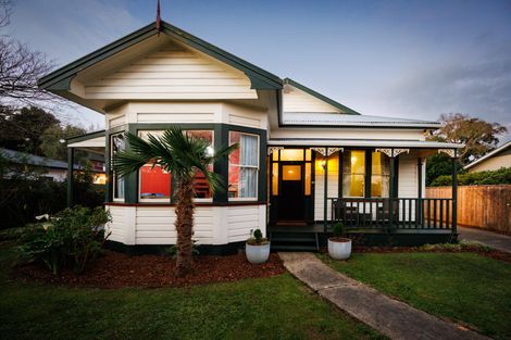 Photo of property in 16 Margaret Street, Roslyn, Palmerston North, 4414