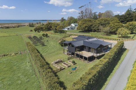 Photo of property in 261b Walker Road East, Aongatete, 3178