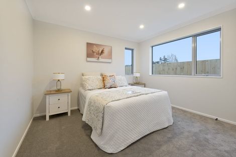 Photo of property in 41d Candia Road, Swanson, Auckland, 0614