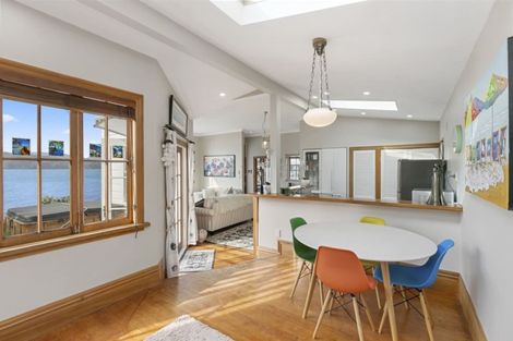 Photo of property in 285 Karaka Bay Road, Karaka Bays, Wellington, 6022