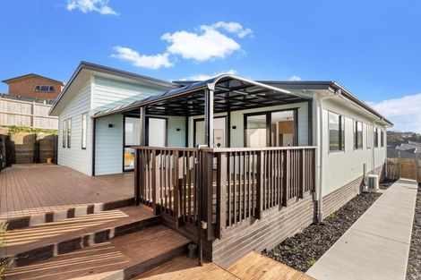 Photo of property in 7 James Elliot Way, Pokeno, 2402