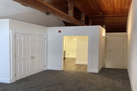 Photo of property in Whitmore Apartments, 1c/7 Stout Street, Wellington Central, Wellington, 6011