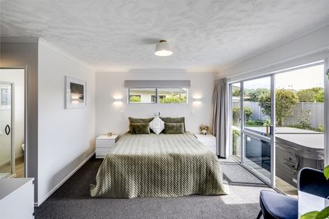 Photo of property in 6 Sloane Place, Taradale, Napier, 4112