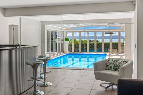 Photo of property in 8 Kawai Rise, Te Atatu Peninsula, Auckland, 0610