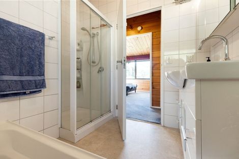 Photo of property in 15 Esmae Place, Dinsdale, Hamilton, 3204