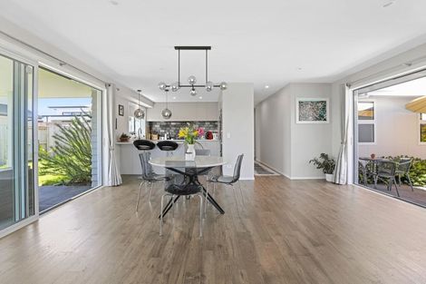 Photo of property in 7 Kamaka Street, Wharewaka, Taupo, 3330