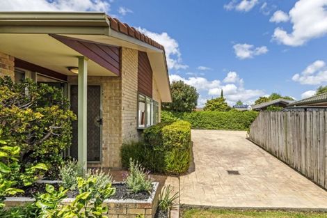 Photo of property in 8 Adelphi Place, Albany, Auckland, 0632