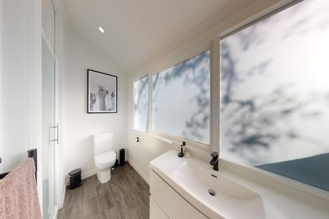 Photo of property in 28 Godwin Crescent, College Estate, Whanganui, 4500