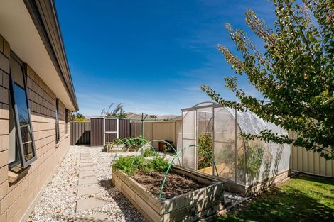 Photo of property in 18 Sunhaven Cove, Cromwell, 9310