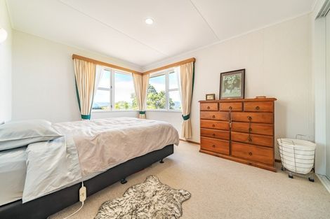 Photo of property in 26 Akatea Road, Korokoro, Lower Hutt, 5012