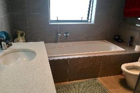 Photo of property in 21 Timmer Road, Flat Bush, Auckland, 2019