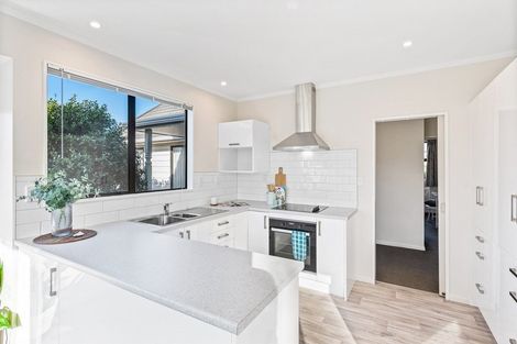 Photo of property in 25 Cedar Drive, Paraparaumu Beach, Paraparaumu, 5032