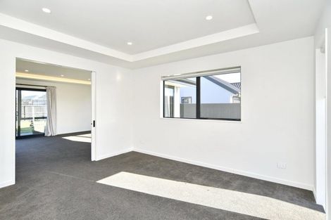 Photo of property in 11 Saint James Place, Rangiora, 7400