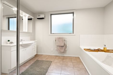 Photo of property in 30 Mercer Street, Kenmure, Dunedin, 9011