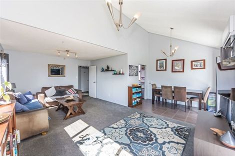 Photo of property in 6137/135 Manuka Road, Bayview, Auckland, 0629