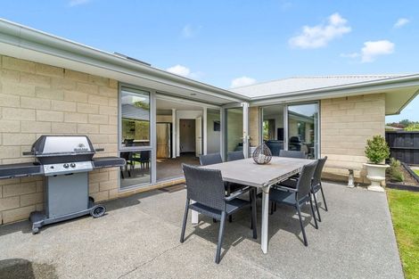 Photo of property in 16a Dunsford Close, Halswell, Christchurch, 8025