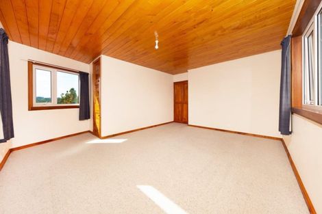 Photo of property in 204 Oyster Point Road, Kaukapakapa, Warkworth, 0984