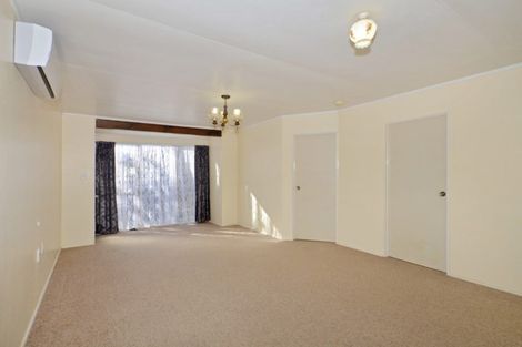 Photo of property in 35 Western Hills Drive, Kensington, Whangarei, 0112
