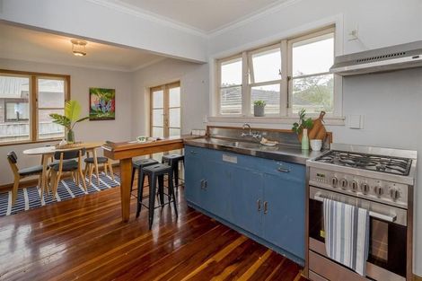 Photo of property in 19 Carlisle Street, Levin, 5510