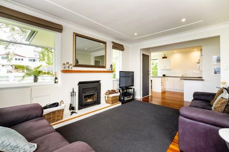 Photo of property in 30 Reynolds Road, Havelock North, 4130
