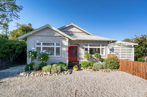 Photo of property in 10a Hill Street, Lawrence, 9532