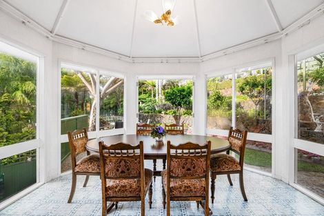 Photo of property in 32 Deane Avenue, Titirangi, Auckland, 0604