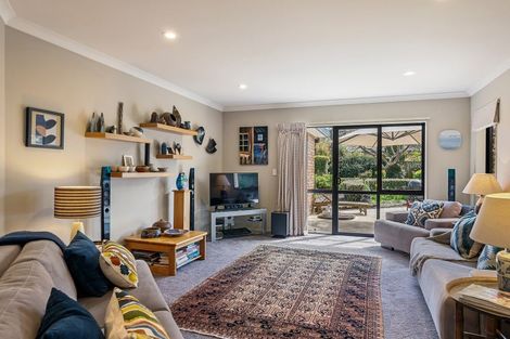 Photo of property in 99 Weggery Drive, Waikanae Beach, Waikanae, 5036