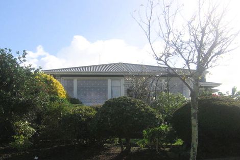 Photo of property in 41 Sutherland Crescent, Westbrook, Palmerston North, 4412