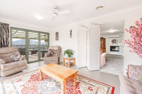 Photo of property in 18 Hamon Place, Pukehangi, Rotorua, 3015
