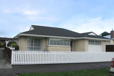 Photo of property in 23 Rangitira Avenue, Palmerston North, 4414