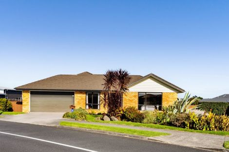 Photo of property in 8 Jules Crescent, Bell Block, New Plymouth, 4312